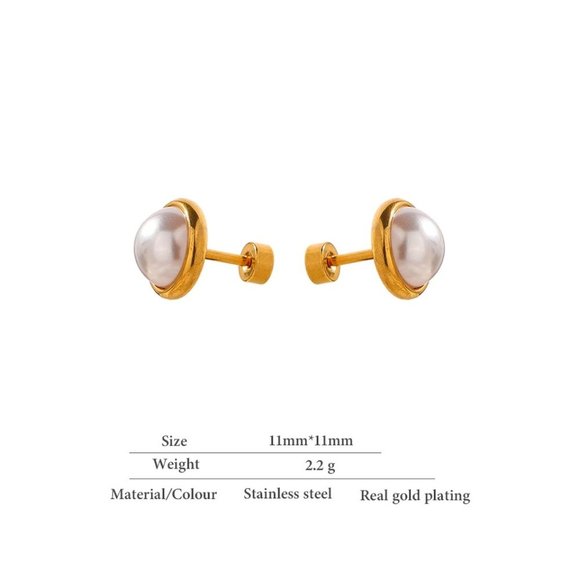 NEW 18K Gold Plated Pearl Stud Earrings - Picture 6 of 6